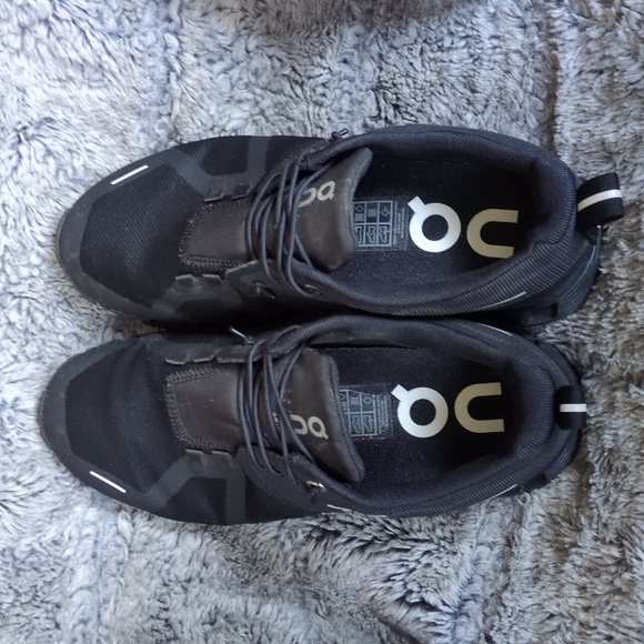 On Running Cloud Mesh Sneakers Sz 7.5 - Picture 4 of 6